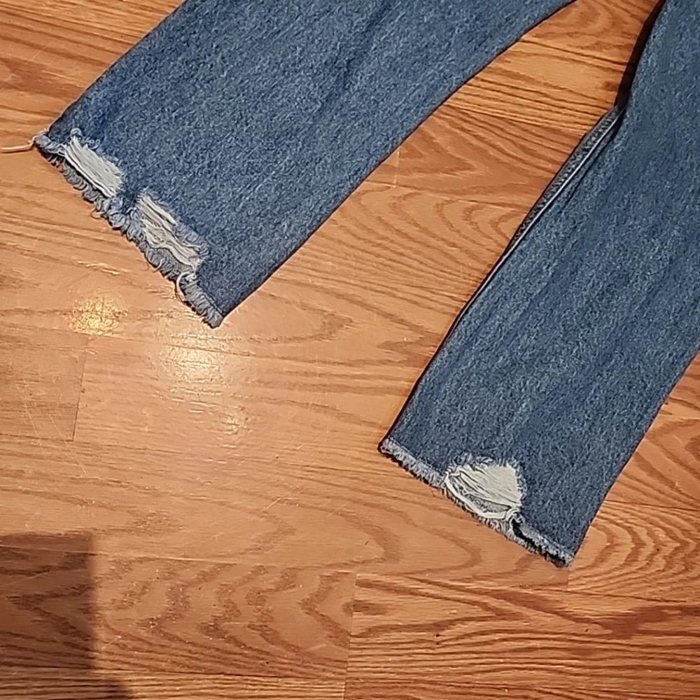 Vanilla star high waisted distressed jeans size 7 90s boyfriend‎ festival